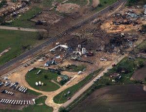 Investigators seek trigger for Texas blast