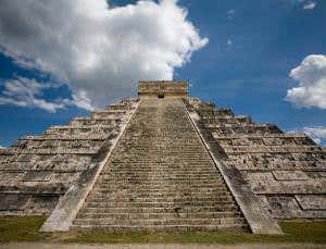 Earliest Mayan monuments unearthed in Guatemala