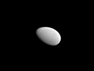 Astrophile: Saturn's egg moon Methone is made of fluff