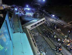 Track change at heart of Spain train crash inquiry