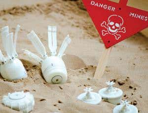 3D-printed dummy landmines teach subtle skills