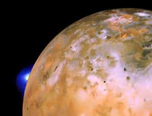Huge lava fountains seen gushing from Jupiter moon