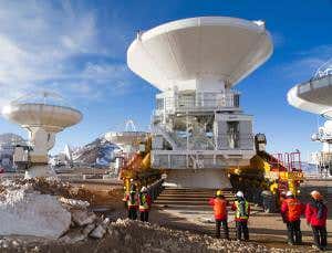 Strike blinds the world's largest radio telescope