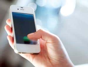 Touchscreen phones know it's you from taps and swipes