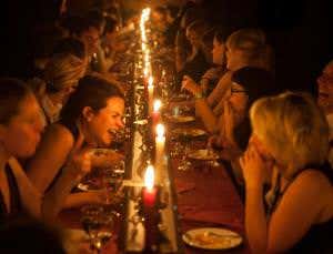 How the prisoner's dilemma changes diners' etiquette