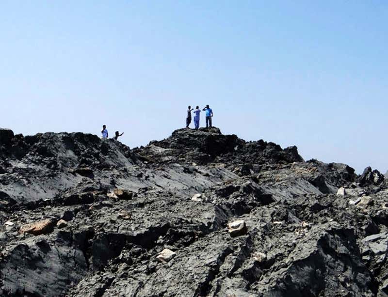 Pop-up island emerges from the sea after earthquake