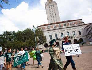 Texan creationism showdown may 'contaminate' textbook