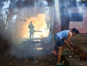 Toxic fog fills Nicaraguan streets to battle disease