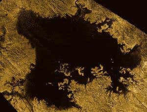 Astrophile: Titan lake has more liquid fuel than Earth