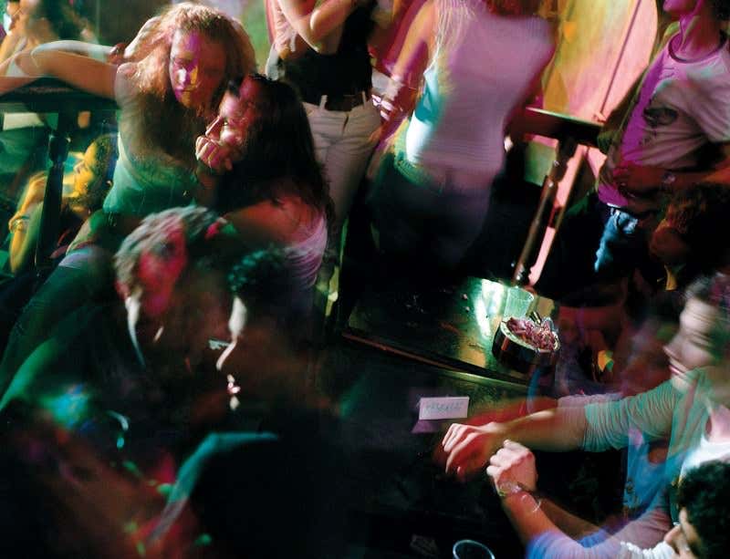 Kissing by numbers: Party like it's n = 1999