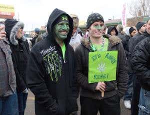 US offers world's first legal recreational marijuana