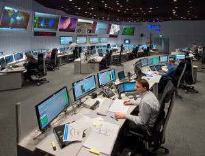 Billion-dollar call: Waiting for Rosetta to phone home