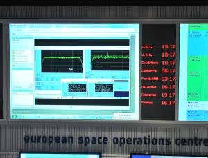 Snooze-button glitch delayed Rosetta's wake-up