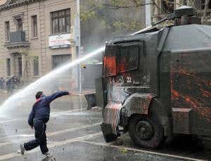 Can water cannons cope with flash mob riots?