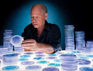 The physicist fighting cancer's social network