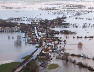 Dredging would not have stopped massive UK floods