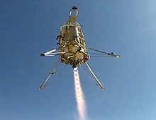 Private moon-landing hopeful dodges dangers in desert