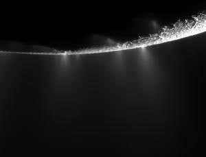 Buried 'Lake Superior' seen on Saturn's moon Enceladus