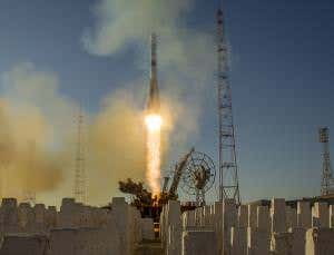 Canada uses satellite to scold Russia over Ukraine