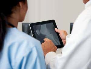 Doctors with iPads could transform hospital care