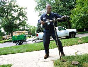 Detroit water shut-offs condemned as threat to health