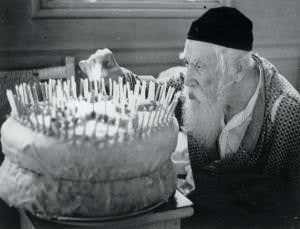 Gene variant found that may help people live to be 100