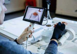 What it's like to have Parkinson's for 15 minutes