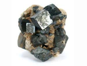 Lucky strike in search for Earth's most common mineral
