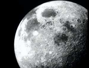 Soggy space rocks brought water to young moon