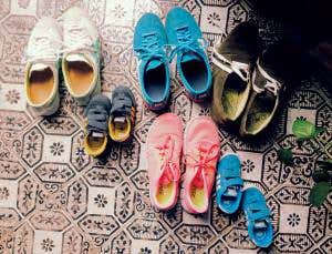 Shoes vs barefoot: The myth of the normal foot