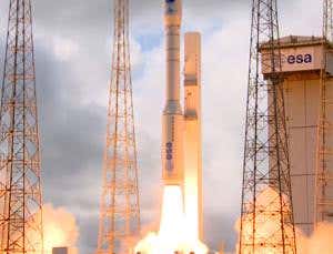 Experimental spaceplane returns to Earth safely