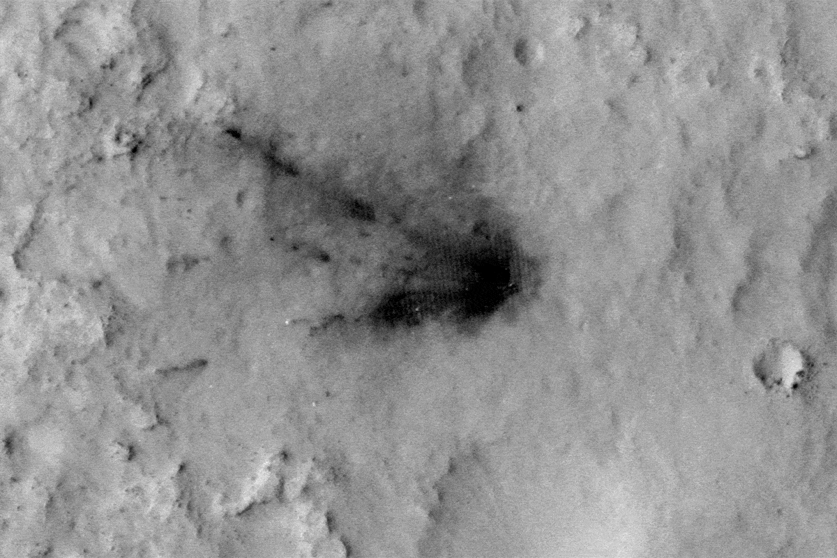Scorch marks left by spacecraft on Mars soon fade