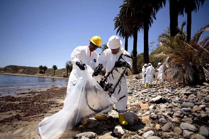 Santa Barbara's oil-slicked waters