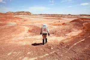Humans can bug-out to Mars without ruining search for life