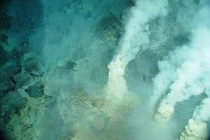 Watery time capsule hints at how life got started on early Earth