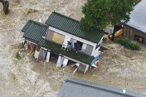 Residents stranded as severe floods wash away homes in Japan