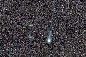 Booze and sweets officially found in nearby comet for first time