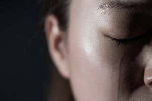 *Sad face*: Being happy does not help you live longer