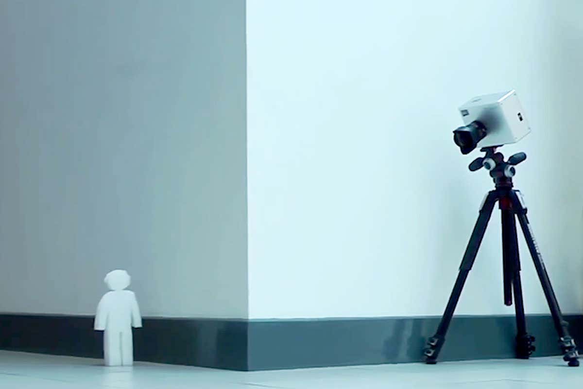 Laser camera can track hidden moving objects around corners