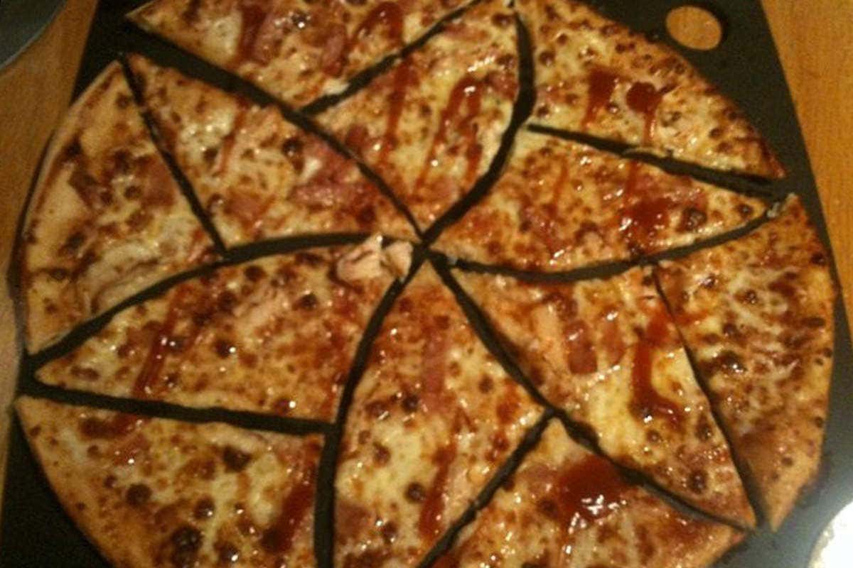 pizza sliced by maths