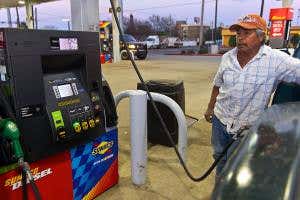 Oil price plunge will be bad news for climate efforts