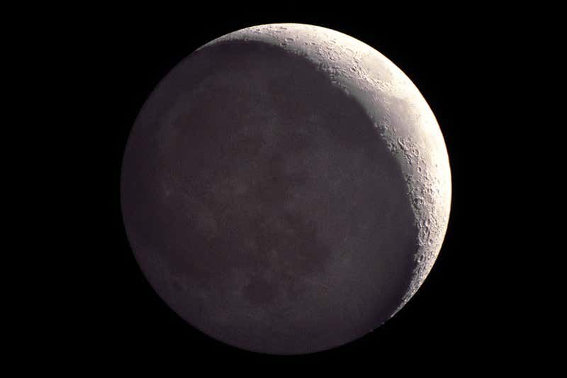 Solar system mysteries: Could we live on the moon?