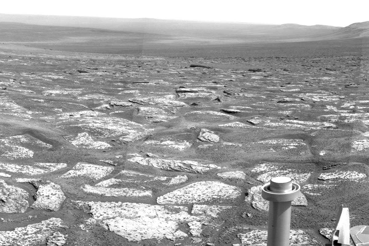 Terrain on Mars that seems likely to have been created by water