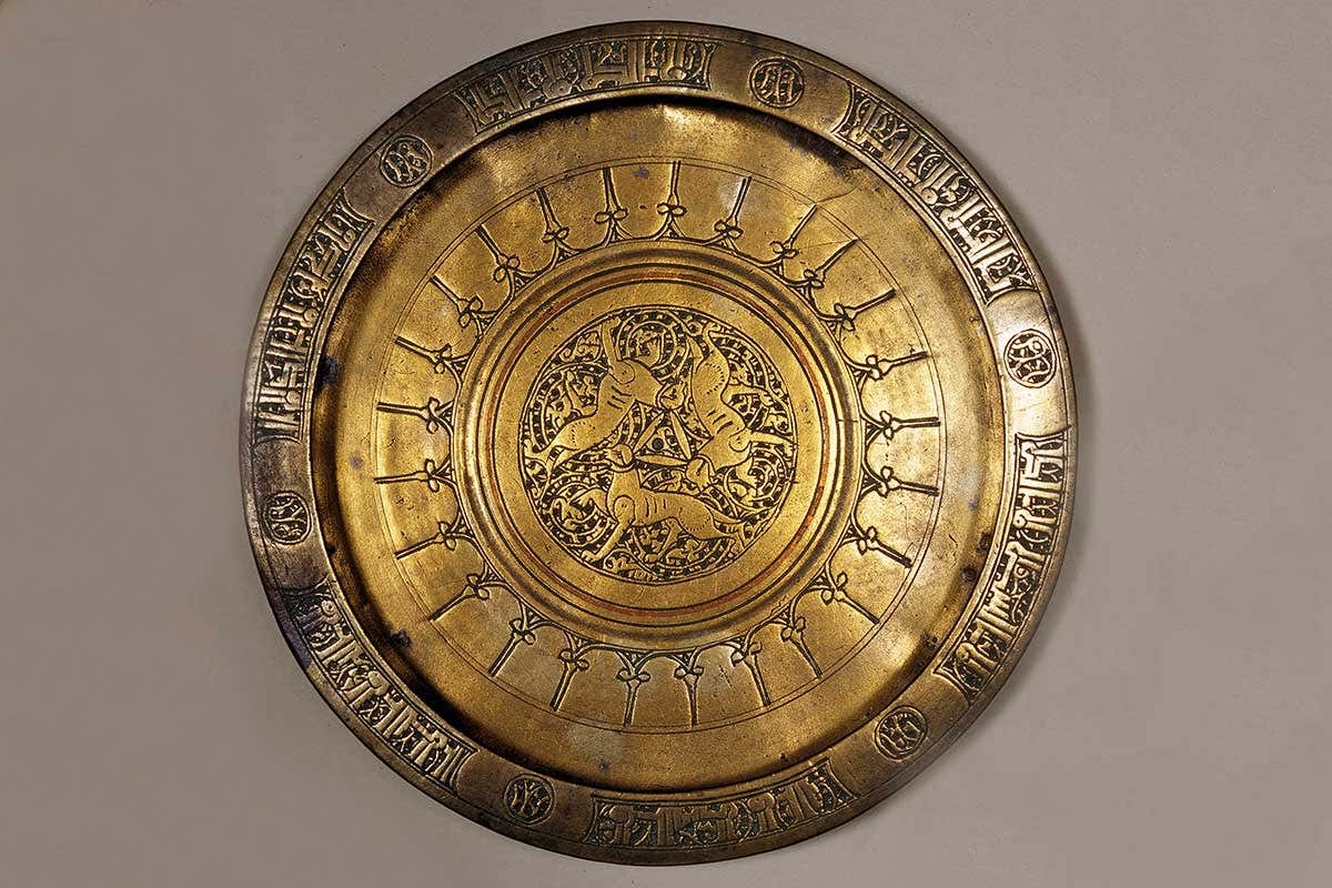 Three hares image on Iranian tray, probably from Silk Road trade in medieval times