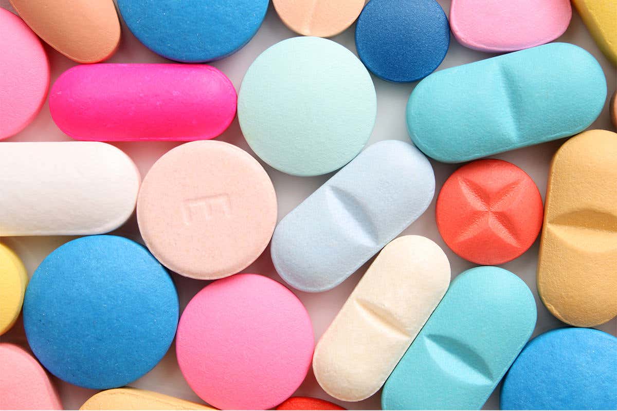 Multicoloured pills