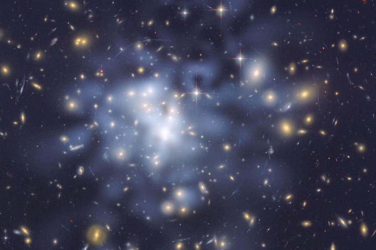 Hubble Space Telescope image of the galaxy cluster Abell 1689