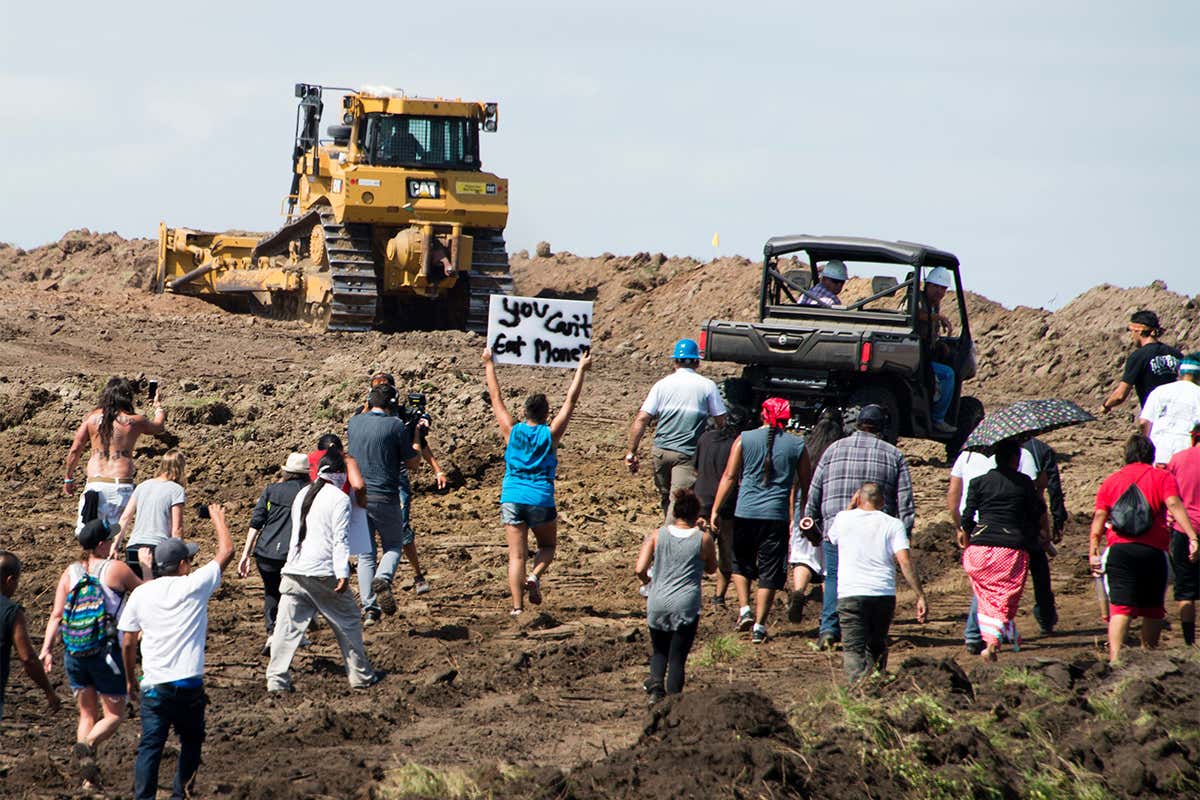 Oil pipeline construction halted after Native American protests