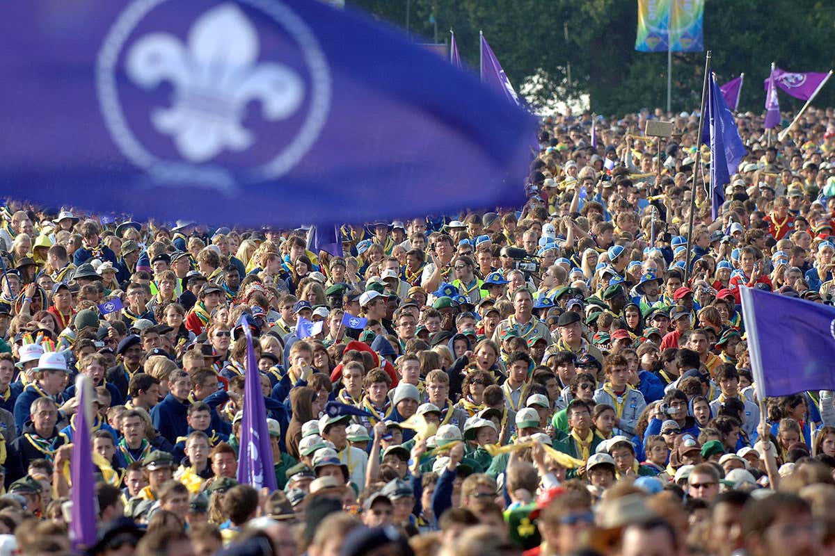 A large gathering of scouts