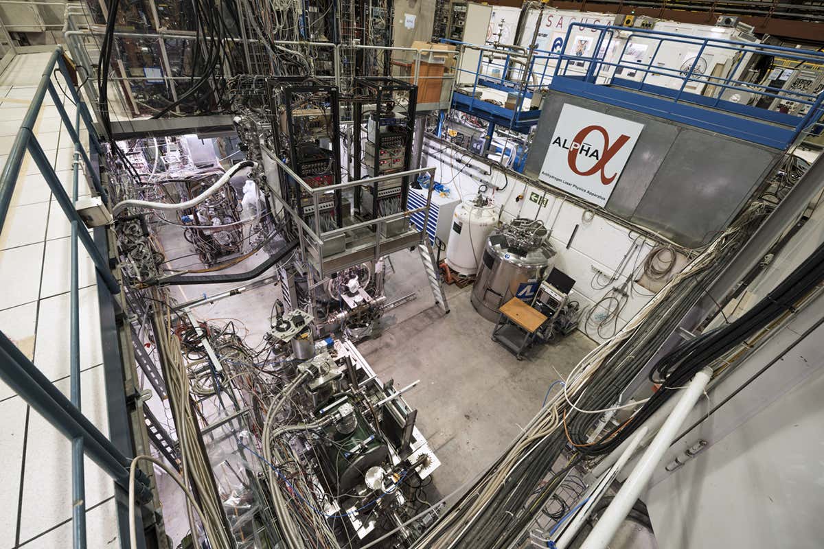 ALPHA experiment at CERN