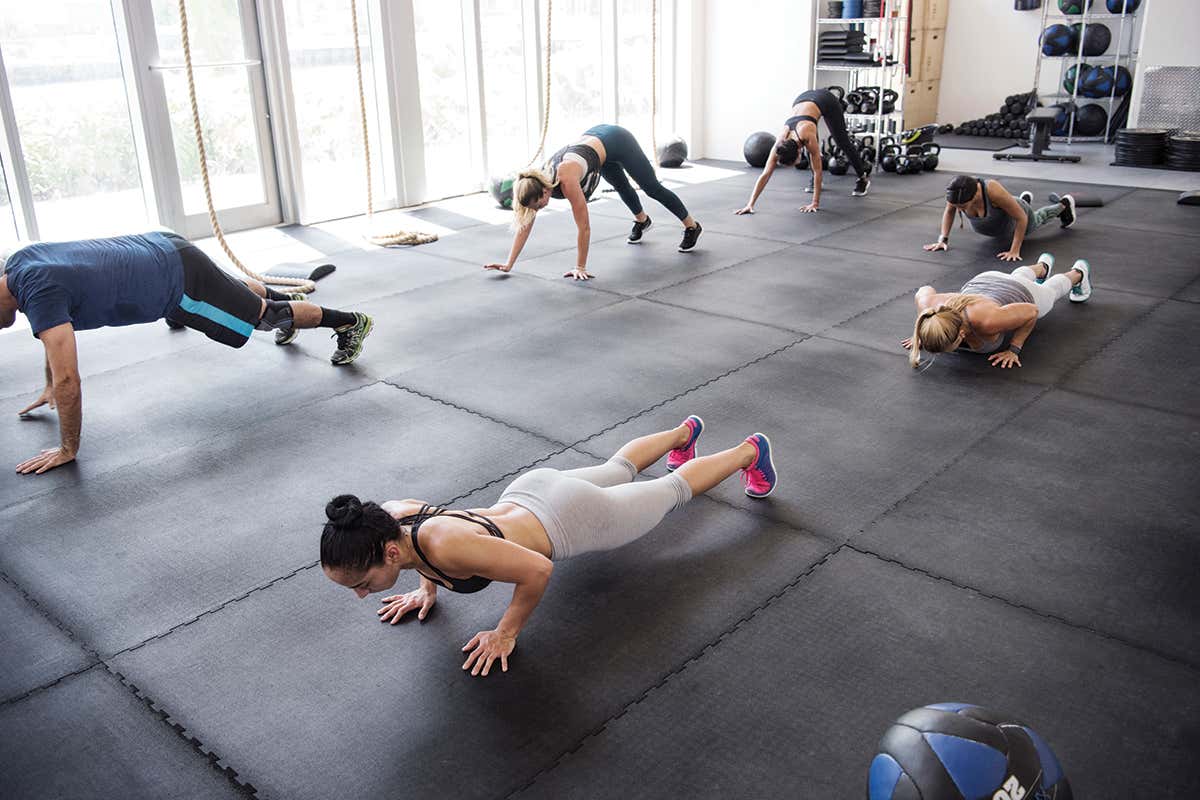 People doing press-ups